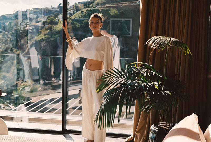 Additional view of the Clear Breeze Natural Linen Top from a different perspective.