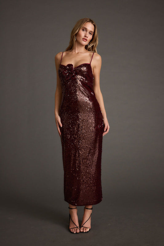 Sequin midi dress with accents and a flattering silhouette.