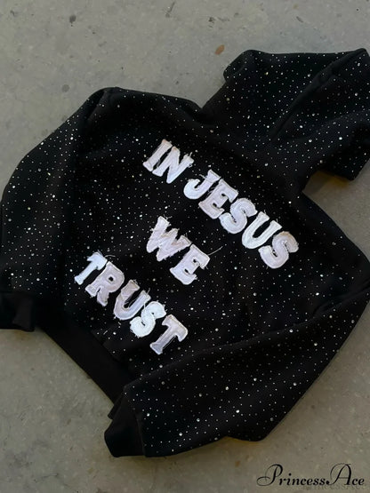 Comfortable Graphic Zip Up Hoodie