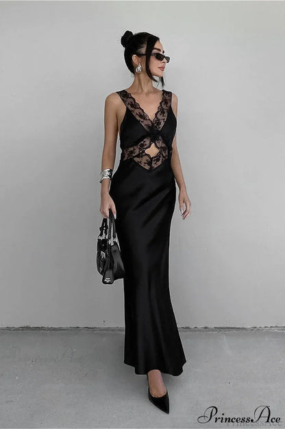 Cutout V Neck Lace Ruffled Mermaid Slim Maxi Dress Black / S