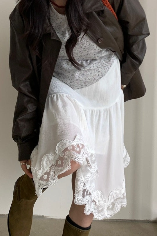 Fashionable Elegant Asymmetrical Lace Panel Midi Skirt