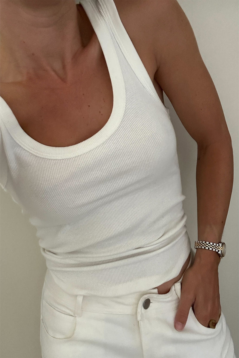Additional view of the Gwen White Scoop Neck Tank from a different perspective.