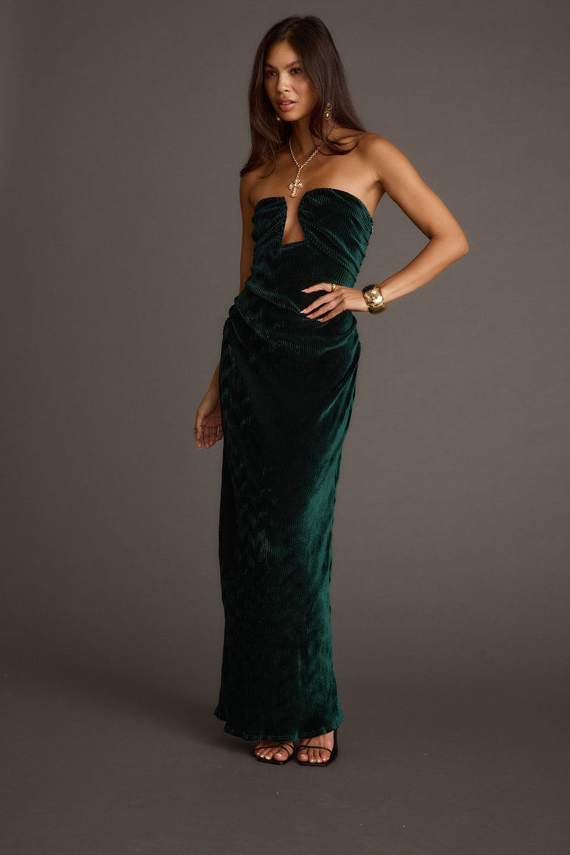 Detail shot of the Jones Emerald Velvet Maxi Dress highlighting the velvet elements.