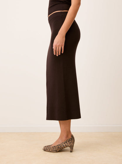 MEREK brown ribbed knit midi skirt, detail of contrasting waistband by Rouje