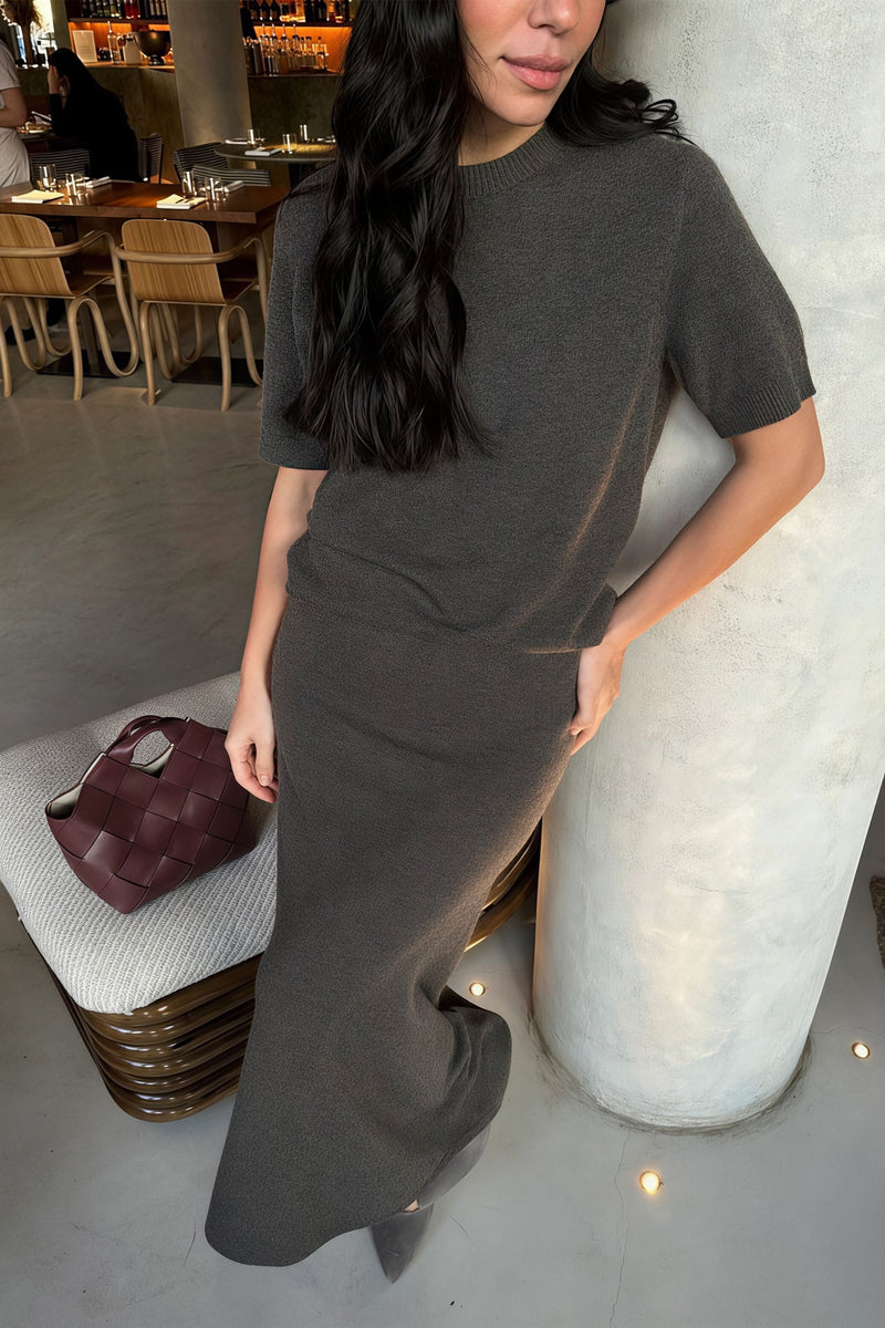 Minimalist Knit Short Sleeve Skirt Set
