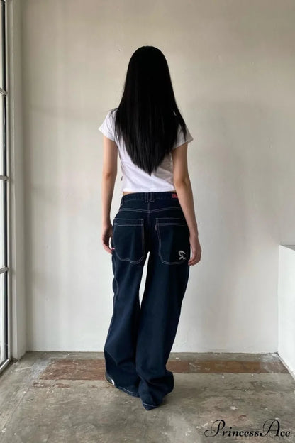 Minimalist Pocket Embroidery Relaxed Wide Leg Jeans