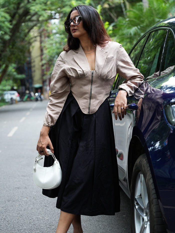 Nilaa White Sling Bag