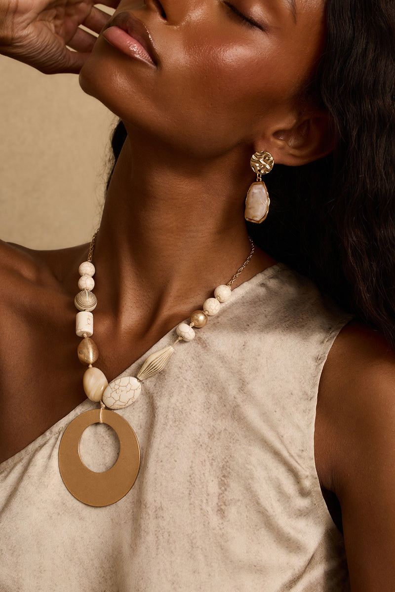 Piedra Stone and Gold Drop Statement Earrings