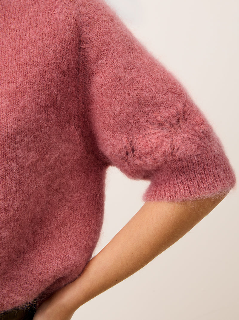 OLIVIA blush loose mohair sweater, detail of puff sleeves by Rouje