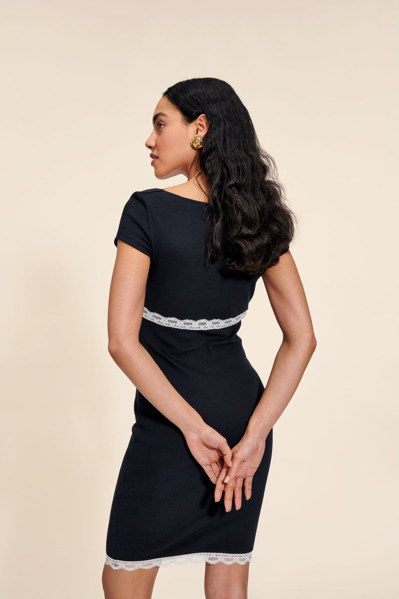 Robe AMEL