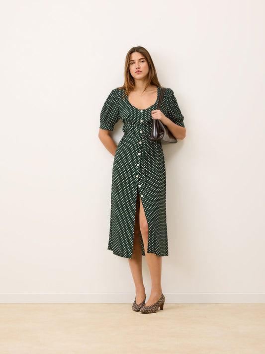 Total look with Julia green polka dot dress, front view