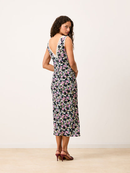MINETTE black Prairie floral lace dress, detail of V-neck by Rouje