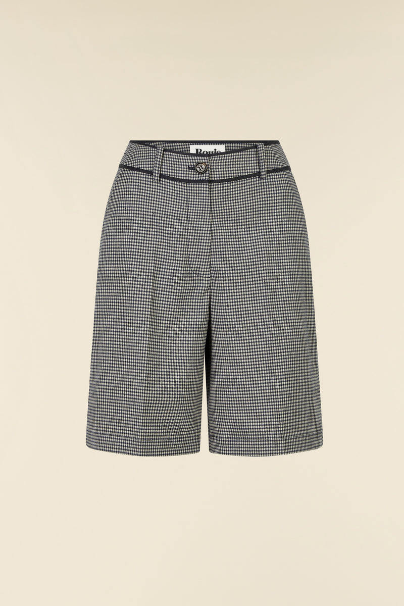 Short CYRUS