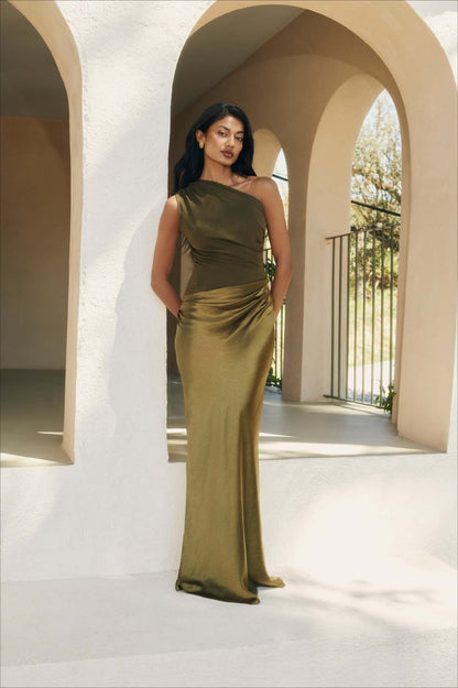 Solid Asymmetric Neckline Sleeveless Formal Dress