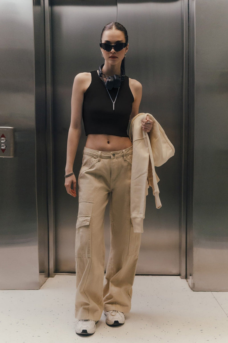 Solid Cropped Knit Top
