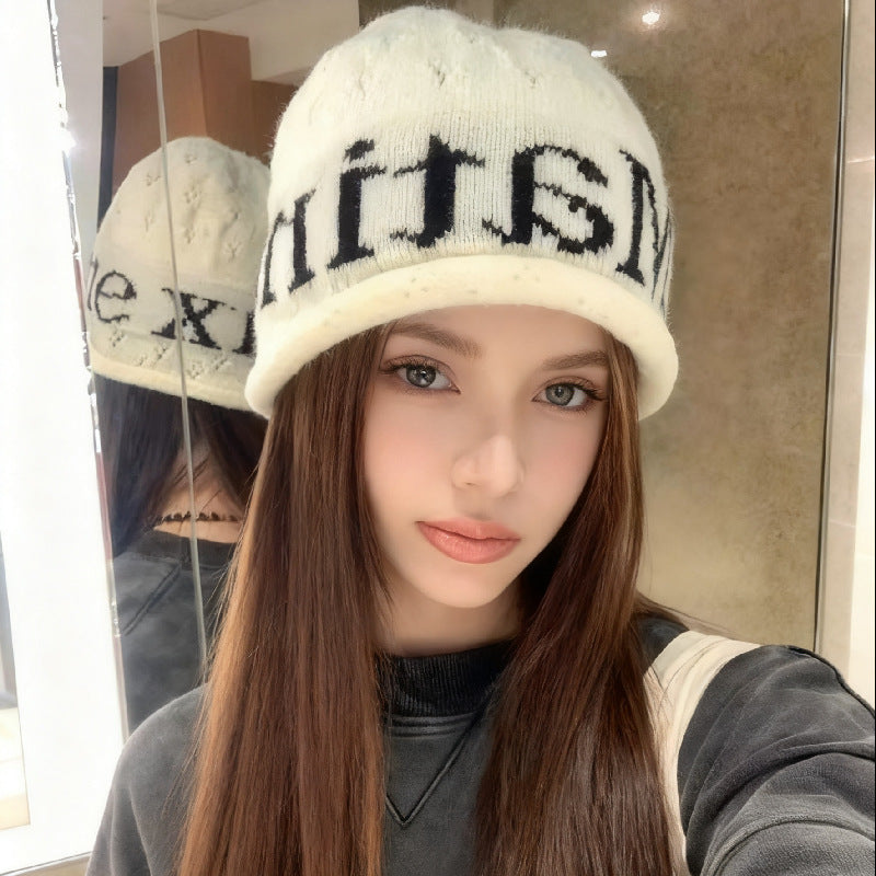 Stylish Letter Warm Slouchy Knitted Hat