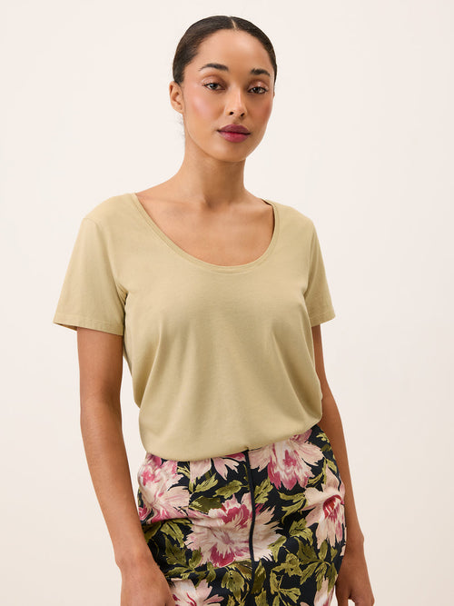 TOM beige loose-fit short-sleeve T-shirt, front view by Rouje
