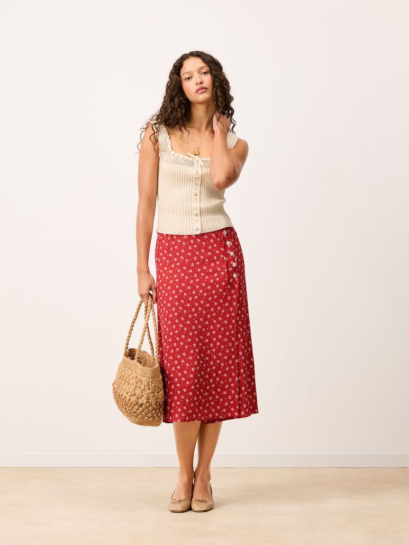 Full look with Tarek ecru crochet top worn by a model