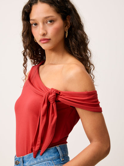 VENUS red off-the-shoulder top worn on a model by Rouje