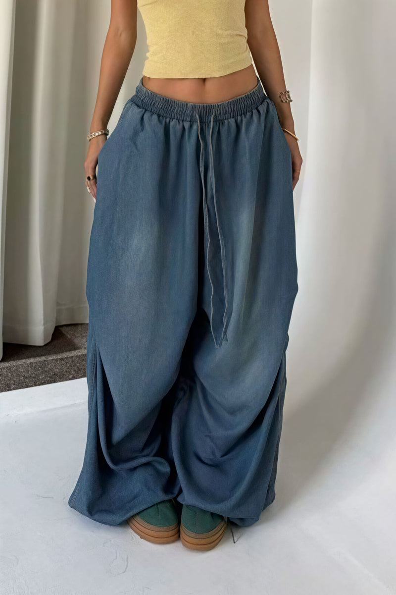 Versatile Vintage Wide Leg Loose Jeans