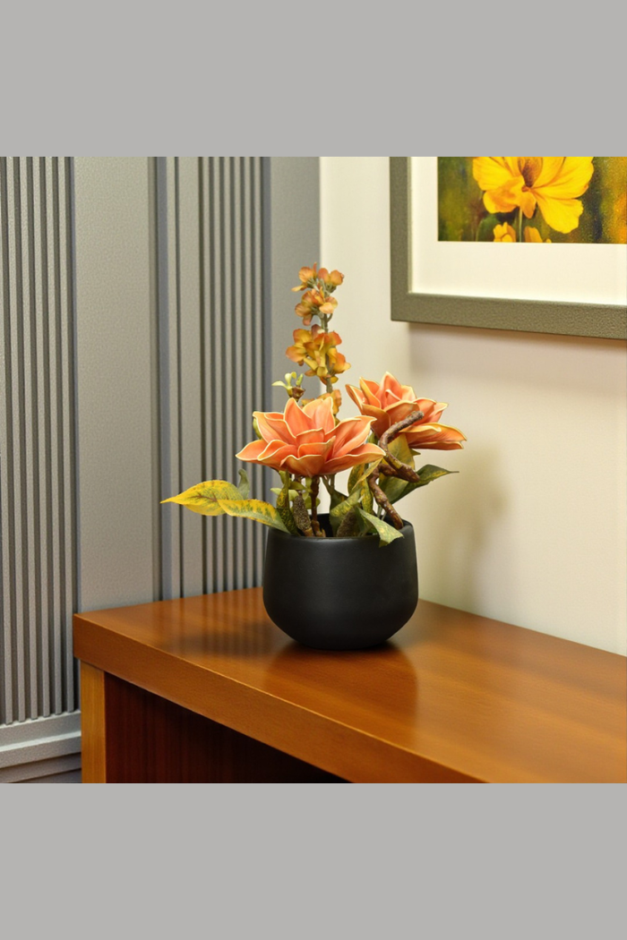Zerra Table Planter